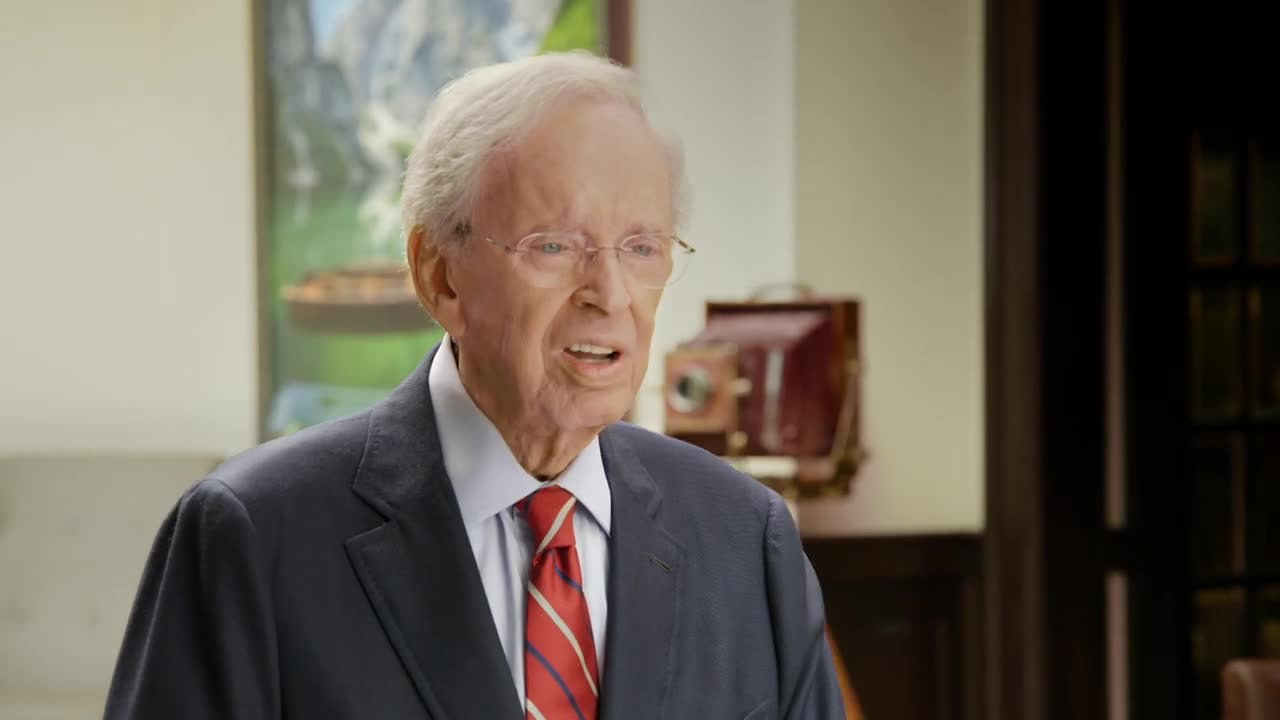 A Formula For Courage – Dr. Charles Stanley - iConnectFX™